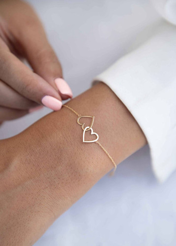 دستبند قلب زنانه طلای ۱۸ عیار وزن ۱.۰۱ گرم – طراحی ظریف و عاشقانه