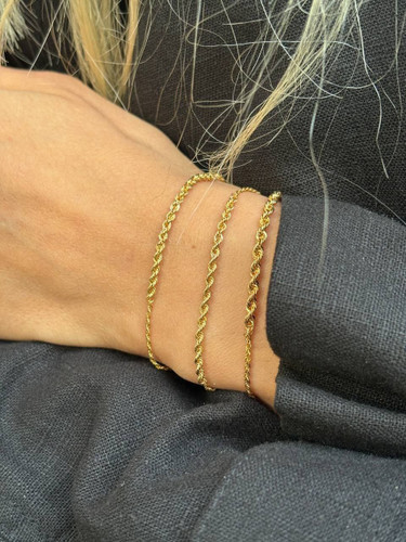 دستبند طلا زنانه مدل طنابی – طلای ۱۸ عیار – وزنهای متنوع